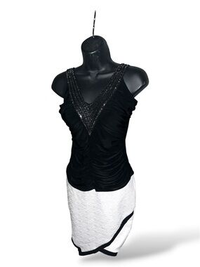 Entry Black V-Neck Sequin Ruched Camisole